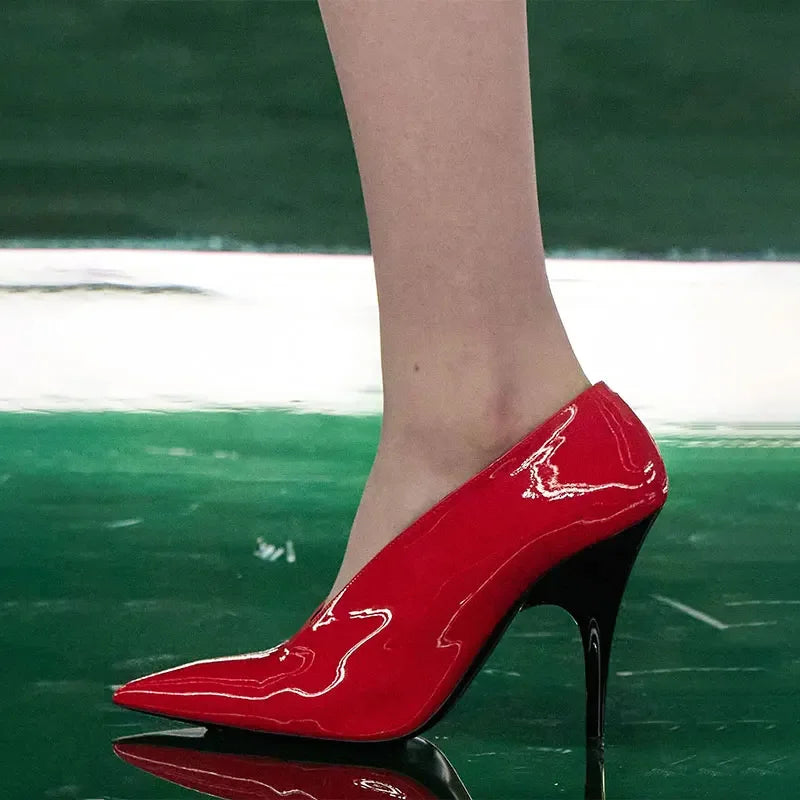 Versatile Banquet Slipper