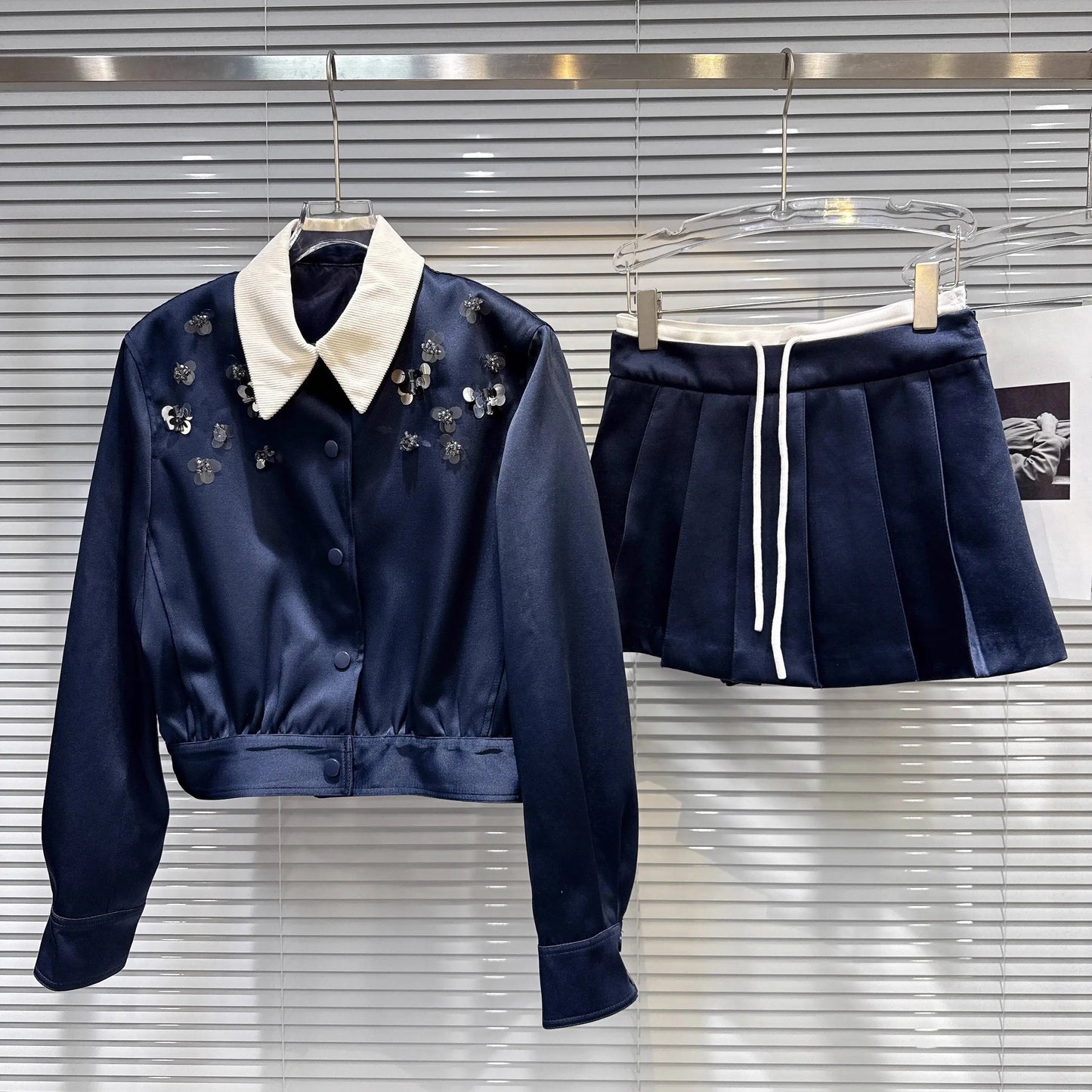 Turn Down Collar Sequins Beadings skirt set