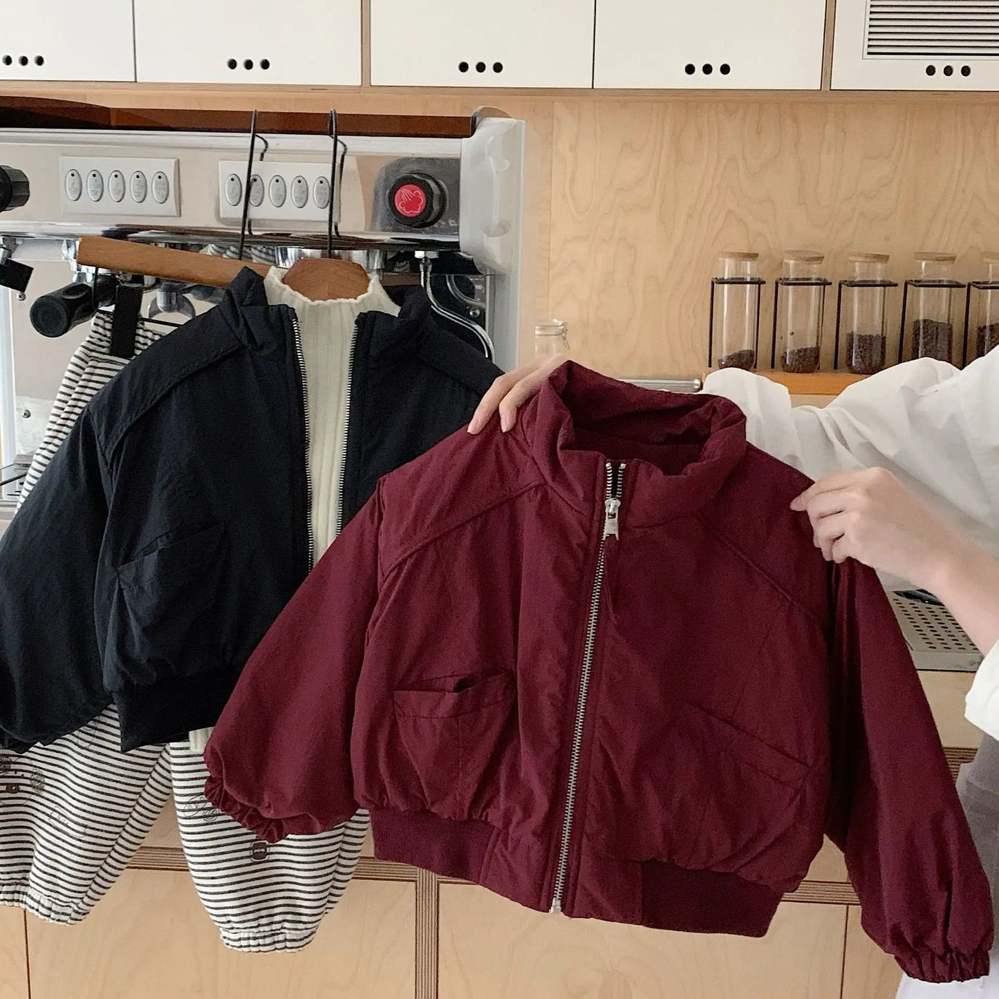 New Outerwear windbreaker