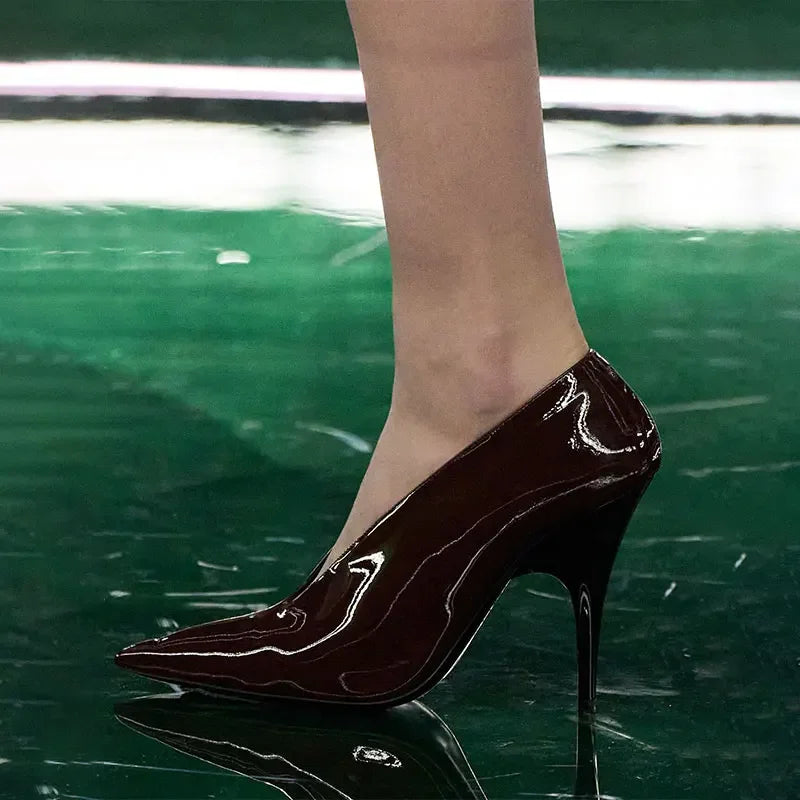 Versatile Banquet Slipper