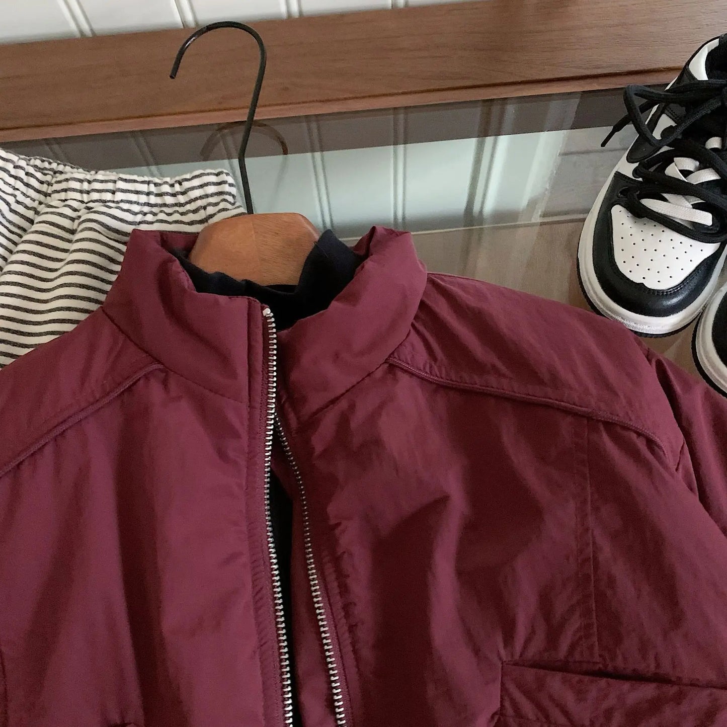 New Outerwear windbreaker